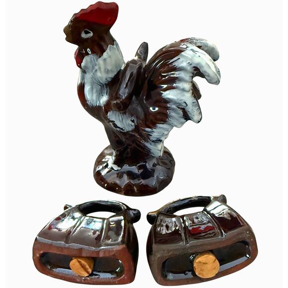 Vintage Japan Pico Red Rooster with Bags Salt and Pepper Shakers Pottery 3pcs - Picture 3 of 9